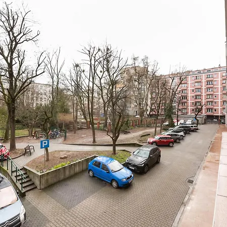 Metro Ratusz Arsenal Comfort Studio Warsaw Exterior photo